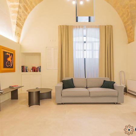 Zema Home By Apulia Accommodation Bari Extérieur photo